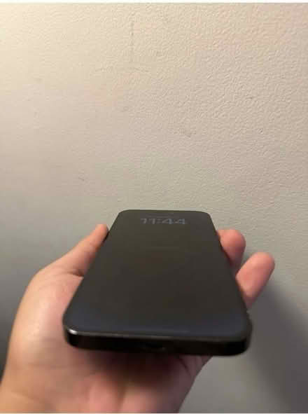 Photo of free iPhone 14 pro max 128GB ATT (Harrisburg pa) #2