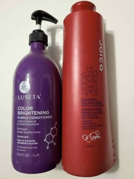 Photo of free Opened bottles of purple shampoo (Elmvale acres, Lynda lane park) #1