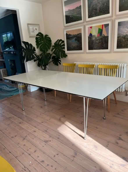Photo of free Extendable Dining table (BN41) #2