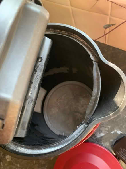 Photo of free Bosch kettle (Rooks Nest SG1) #2