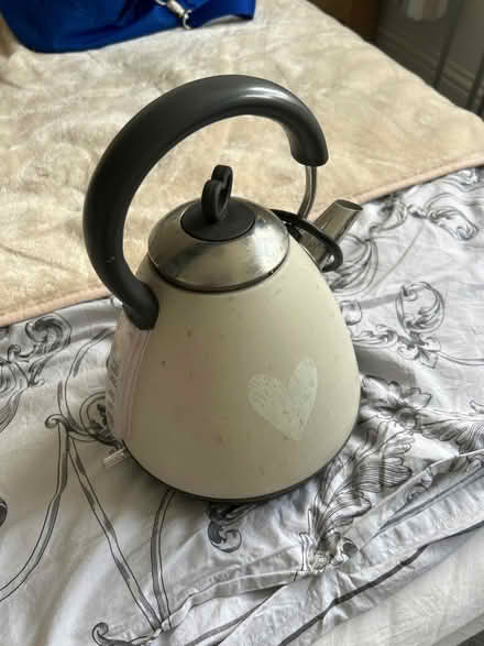 Photo of free Cordless kettle (Portchester PO16) #1