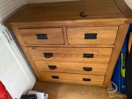 Photo of free Solid oak chest of drawers (Tunbridge Wells) #2