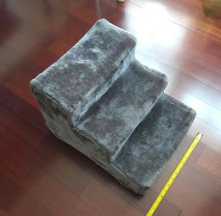 Photo of free Stairs for cat or small dog (Bernardo & Iowa, Sunnyvale) #2