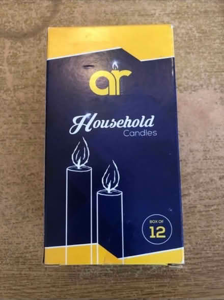 Photo of free Box of 12 Candles 🕯️ (Cheshunt En8) #1