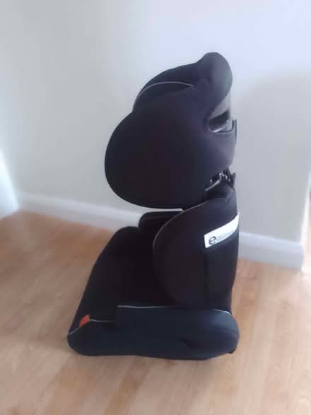 Photo of free Child Car Safety Seat (Hawkhurst Court RH14) #4