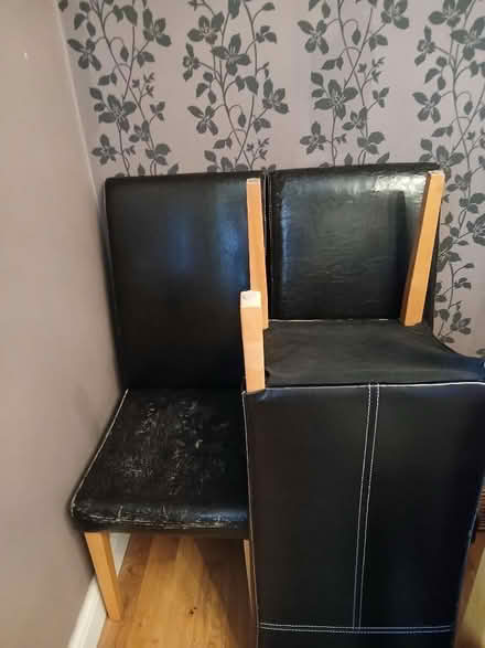 Photo of free 3 dining chairs (Parkhead EH11) #1