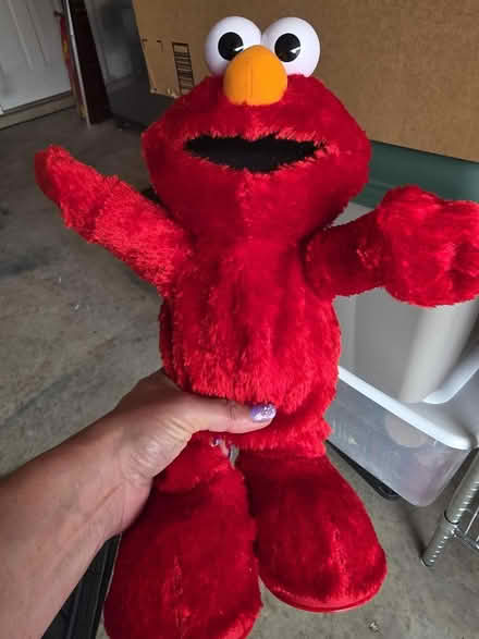 Photo of free Hokey pokey elmo (Haymarket Va) #1