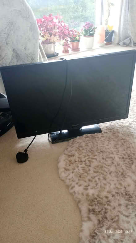 Photo of free 24 inch TV (Speedwell BS5) #1