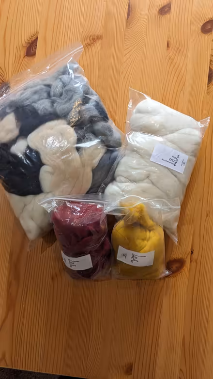 Photo of free Wool Roving (Stenhouse EH11) #1