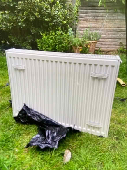 Photo of free Radiator type 22 - 80 x 60 x 10 cm with 2 brackets (St Margarets TW1) #1