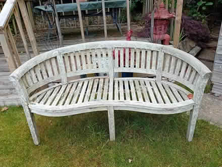 Photo of free Garden seat (Glenleigh Pk area Bexhill TN39) #2