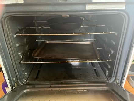 Photo of free Amana gas range (Carson) #4