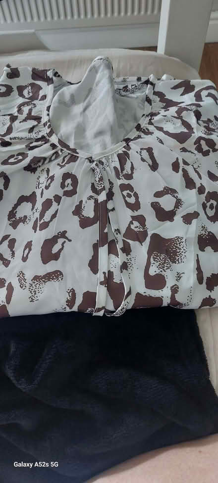Photo of free Brand new top (BT15) #1