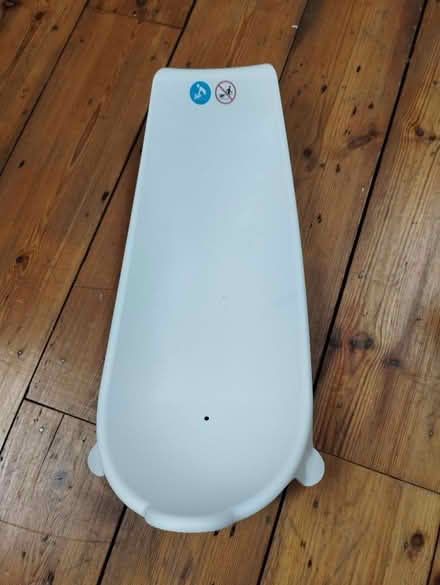 Photo of free Newborn insert for Stokke bath (Woodhill SE18) #1