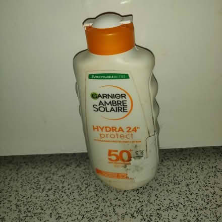 Photo of free Nearly full container sun cream (Dagenham RM10) #1