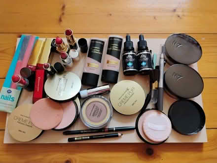 Photo of free Make-up, part used (Seafield EH7) #1
