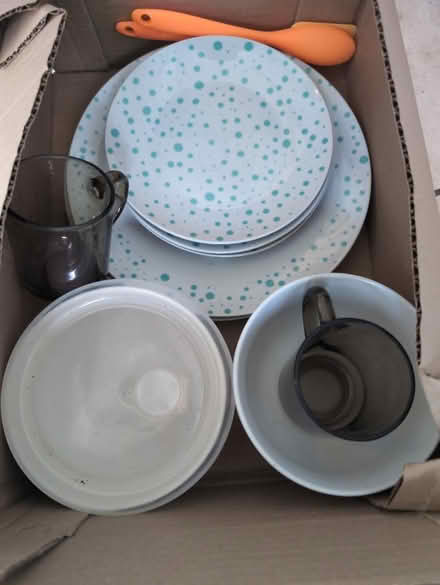 Photo of free Ceramic plates and bowls (Slough SL3) #1