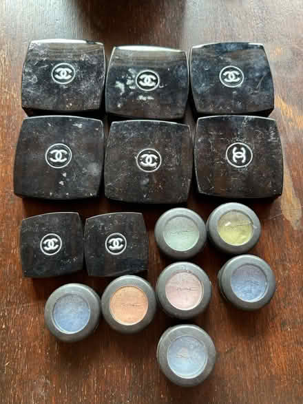 Photo of free Chanel & Mac Make up (RH13) #1
