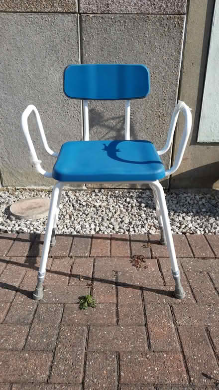 Photo of free Perch chair (Stifford Clays RM16) #1