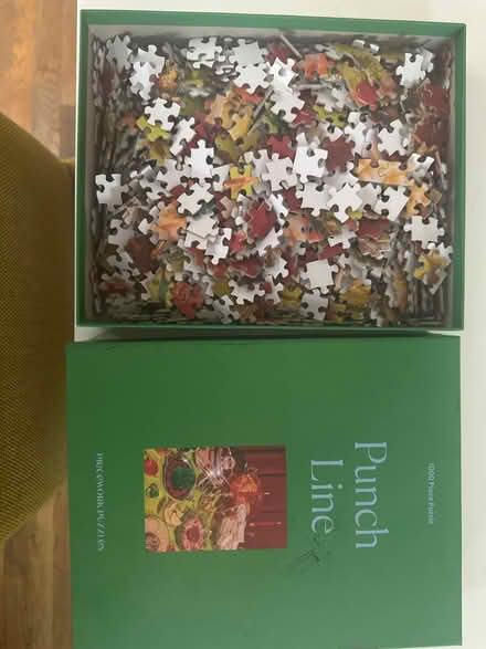 Photo of free 1000 piece puzzle (Clinton Hill, Brooklyn) #2