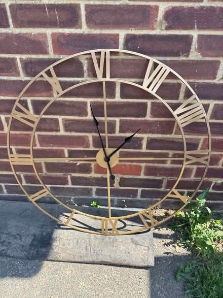 Photo of free Large indoor wall clock (Allington ME16) #1