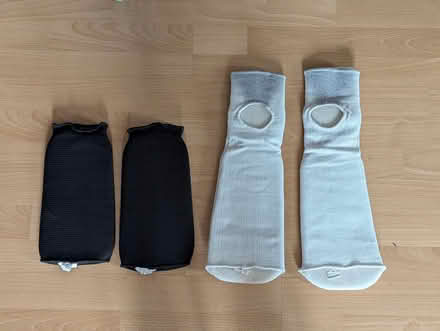 Photo of free Sport pads (Brentford TW8) #3