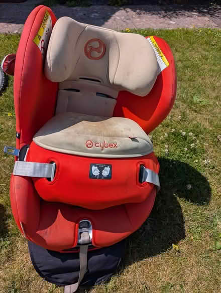 Photo of free Child car seat (Tunbridge Wells) #1