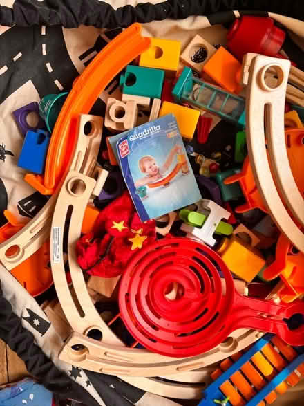 Photo of free Hape marble run in play and go drawstring bag (Summertown OX2) #2