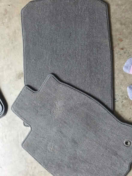 Photo of free Honda crz front.floor mats (Haymarket Va) #1