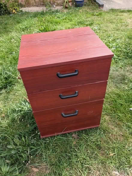 Photo of free Bookcase and small chest of drawers (Garden City OX5) #1