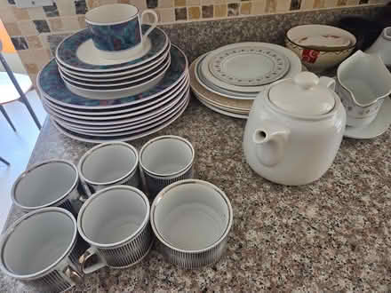 Photo of free Kitchen supplies (Bull Mountain, Tigard) #1