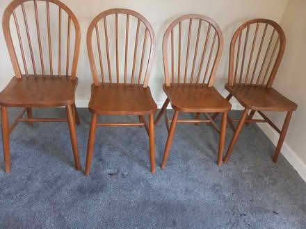 Photo of free Extendable dining table & 4 chairs (CB22) #3