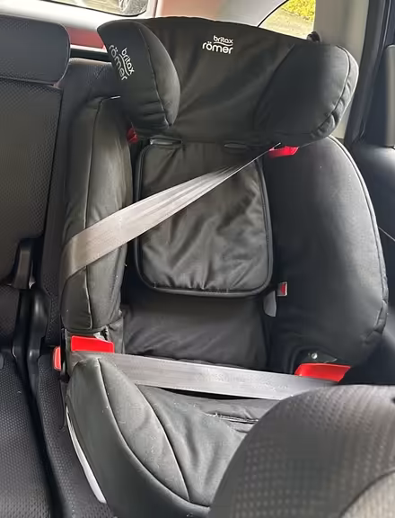 Photo of free Car seat booster (Brick lane E1) #1