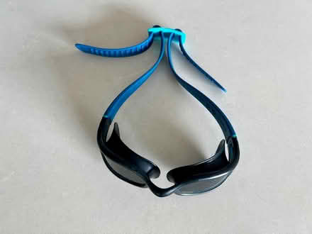 Photo of free Goggle (Serangoon MRT station) #2