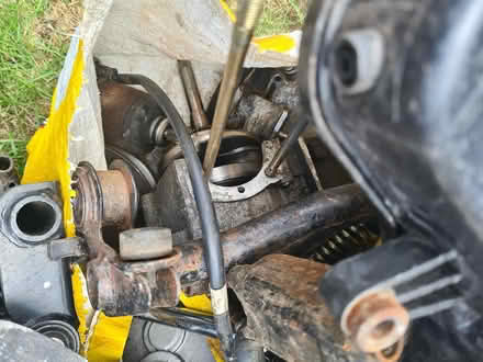 Photo of free Chinese 125 engine parts (Wa9) #4