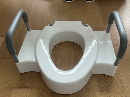 Photo of free Raised toilet seat (Upper West Side) #1