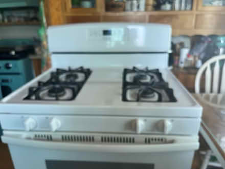 Photo of free Amana gas range (Carson) #3