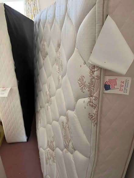 Photo of free King size bed and bedding (TQ5) #2