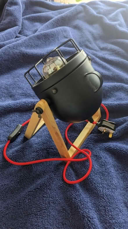 Photo of free Swivel light (Sg5 1by) #3