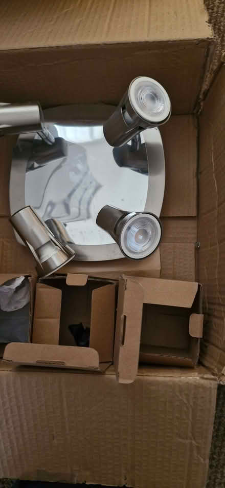 Photo of free Light fitting (The Fens TS25) #3