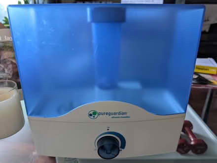 Photo of free PureGuardian Ultrasonic Humidifier (Leslieville) #1