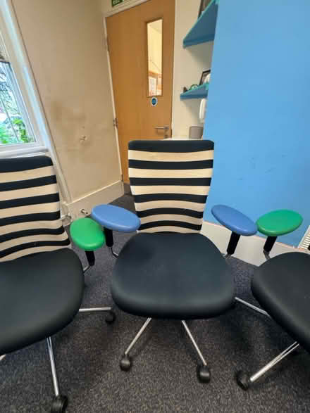 Photo of free Three office chairs (Tooting SW17) #2