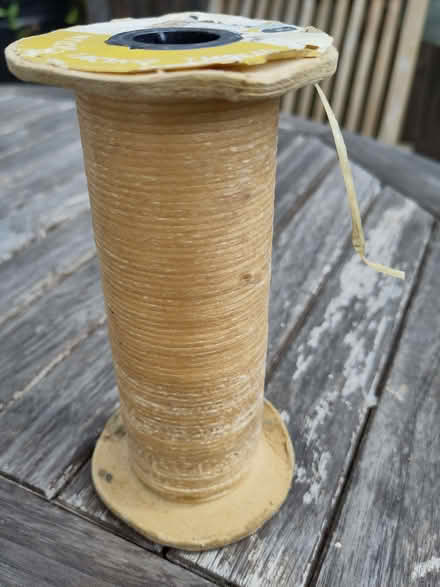 Photo of free Reel of nylon lacing thread (Henleaze Ward BS9) #1