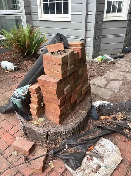 Photo of free Bricks (SW Taylor’s Ferry and 62nd) #1