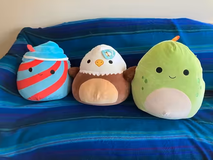 Photo of free Decorative Pillows (Sudbury) #1