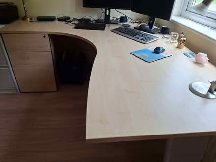 Photo of free Large desk (Studley Green HP14) #1