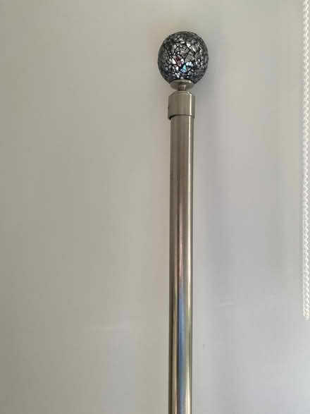 Photo of free Curtain rail -no brackets (Dore S17) #1