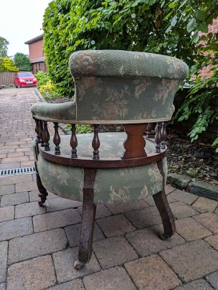 Photo of free Victorian tub chair (Cramond EH4) #1