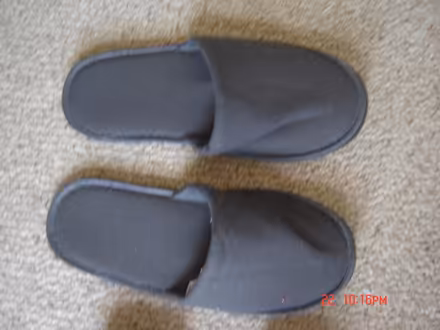 Photo of free Footwear (BA2) #3