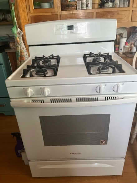 Photo of free Amana gas range (Carson) #2